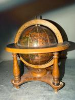 Antieke Globe met Houten Standaard, Huis en Inrichting, Woonaccessoires | Wereldbollen, Ophalen of Verzenden, Gebruikt