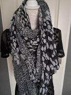 Sjaals  Kleur : Zwart met witte stippen, Kleding | Dames, Mutsen, Sjaals en Handschoenen, Ophalen of Verzenden, Zo goed als nieuw