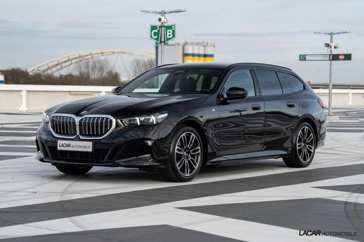 BMW 5-serie Touring 520i I M Sport I H&K I Pano I, Auto's, BMW, Bedrijf, Te koop, 5-Serie, 360° camera, ABS, Achteruitrijcamera
