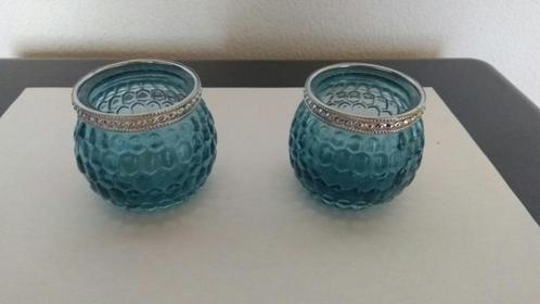 Blauwe glazen set waxinelichthouders en flesje.   Zie foto's, Huis en Inrichting, Woonaccessoires | Kandelaars en Kaarsen, Zo goed als nieuw