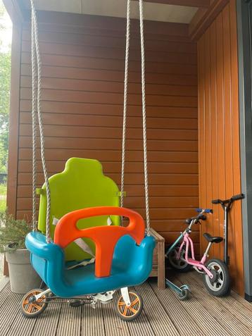 AXI Babyschommel met (knuffel)fietszitje beschikbaar voor biedingen