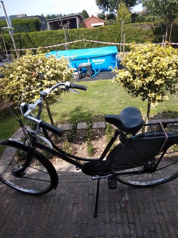 Omafiets old dutch merk batavus 3versneling  beschikbaar voor biedingen