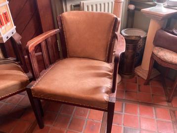 4 vintage stoelen van Pander uit sociëteit de Witte-Den Haag