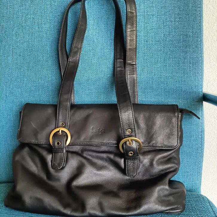zwarte dames tas, Sieraden, Tassen en Uiterlijk, Tassen | Damestassen, Zo goed als nieuw, Handtas, Zwart, Ophalen of Verzenden