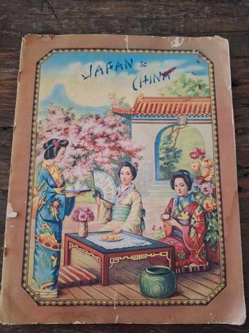 Zeer oud plakboek over Japan en China beschikbaar voor biedingen