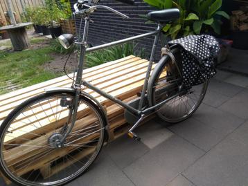 Oerdegelijke herenfiets Gazelle Speciaal framemaat 65 cm beschikbaar voor biedingen