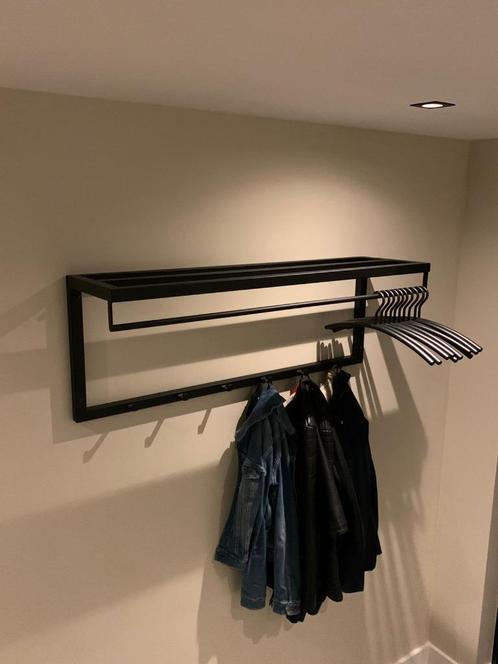 Kapstok van staal (en kinderkapstok los) maatwerk, Huis en Inrichting, Woonaccessoires | Kapstokken, Zo goed als nieuw, Wandkapstok