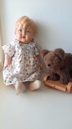 Hond op wielen, leuk bij poppen of beren, Verzamelen, Poppen, Ophalen of Verzenden, Zo goed als nieuw, Pop