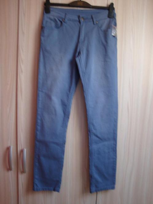 Nieuwe lange moon light blauwe broek met stretch. Maat 36., Kleding | Dames, Broeken en Pantalons, Nieuw, Maat 36 (S), Blauw, Lang
