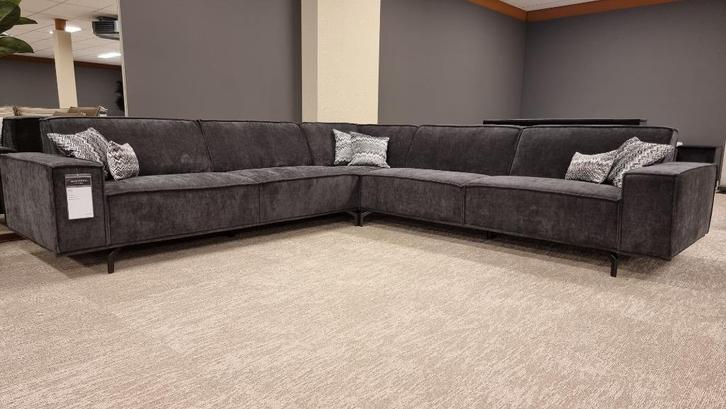 Direct ophalen | opties lounge - U-bank | Velvet | Utrecht, Huis en Inrichting, Banken | Bankstellen, Nieuw, Hoekbank, Vierpersoons of meer