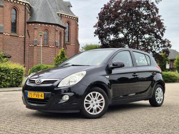 Hyundai i20 1.4i Dynamic beschikbaar voor biedingen