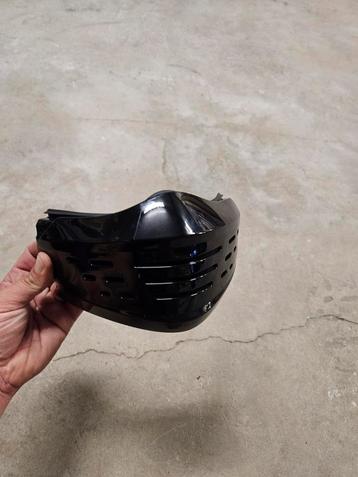 Zwart Masker - Nieuw beschikbaar voor biedingen