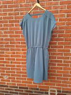 Vero moda dress bali mt L blue china, Kleding | Dames, Jurken, Nieuw, Blauw, Maat 42/44 (L), Ophalen of Verzenden