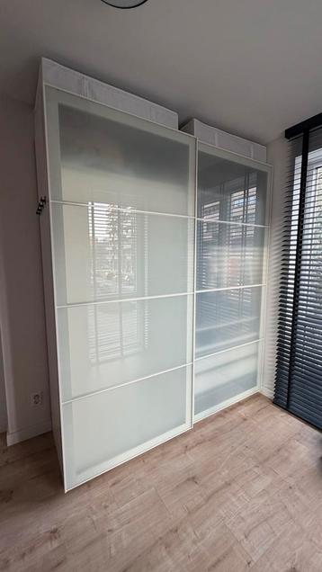 IKEA Pax Kast met glazen Schuifdeuren 236x200cm - afbeelding 3