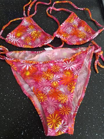 dames bikini maat L beschikbaar voor biedingen