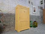 Vintage Gele Spekkast | Landelijke Houten Voorraad Kast 1, Ophalen of Verzenden, Gebruikt