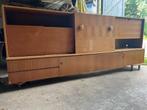 Echte retro vintage wandkast – met karakter en potentie!, Huis en Inrichting, Kasten | Wandmeubels, Ophalen, 250 tot 300 cm, Gebruikt