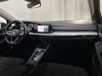 Volkswagen Golf 1.0 eTSI DSG Life Virtual Cockpit Navigatie, Auto's, Stof, Gebruikt, Met garantie (alle), 23 km/l