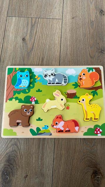 Houten puzzel beschikbaar voor biedingen