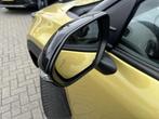 Toyota Yaris Cross 1.5 Hybrid Executive, Stof, Gebruikt, Euro 6, Overige kleuren