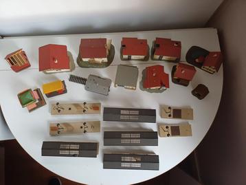 Modelspoor huisjes / station H0 (deel 5). beschikbaar voor biedingen