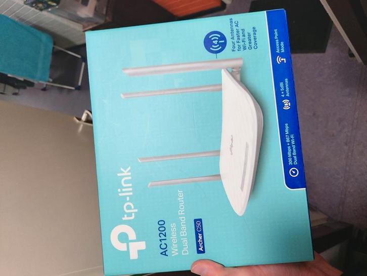 Snelle WiFi – TP-Link router in doos, Computers en Software, Routers en Modems, Zo goed als nieuw, Ophalen of Verzenden