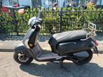 Te koop een Kymco Like snorscooter uit 2013, Fietsen en Brommers, Scooters | Kymco, Zo goed als nieuw, Like, Ophalen