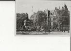 Den Haag Plein met standbeeld en Ministerie van Justitie, Verzamelen, Ophalen of Verzenden, 1940 tot 1960, Gelopen, Zuid-Holland