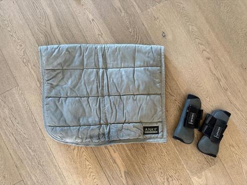 Anky dekje met peeskappen grijs dressuur full, Dieren en Toebehoren, Paarden en Pony's | Dekens en Dekjes, Zo goed als nieuw, Dekje