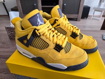 Jordan 4 lightning maat 42 beschikbaar voor biedingen