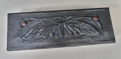 Antieke Art Deco dekseldoos met tin bekleed, motvlinder, Antiek en Kunst, Curiosa en Brocante, Ophalen of Verzenden