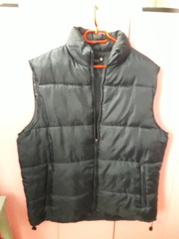 Leuke donkerblauwe bodywarmer XL beschikbaar voor biedingen