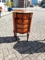 Noten ingelegde barok laden kastje 50 breed 30 diep 77 hoog, Huis en Inrichting, Kasten | Ladekasten, Zo goed als nieuw, 3 of 4 laden