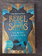 Rebel of the Sands Alwyn Hamilton, Boeken, Ophalen of Verzenden, Zo goed als nieuw