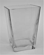 Vaas vierkant - Glas - Design - NIEUW, Huis en Inrichting, Woonaccessoires | Vazen, Overige kleuren, Nieuw, Ophalen of Verzenden
