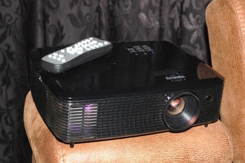 (zie fotos) FullHD/1080/3D beamer Optoma HD142X, zgan!, Audio, Tv en Foto, Beamers, Zo goed als nieuw, DLP, Full HD (1080), Ophalen of Verzenden