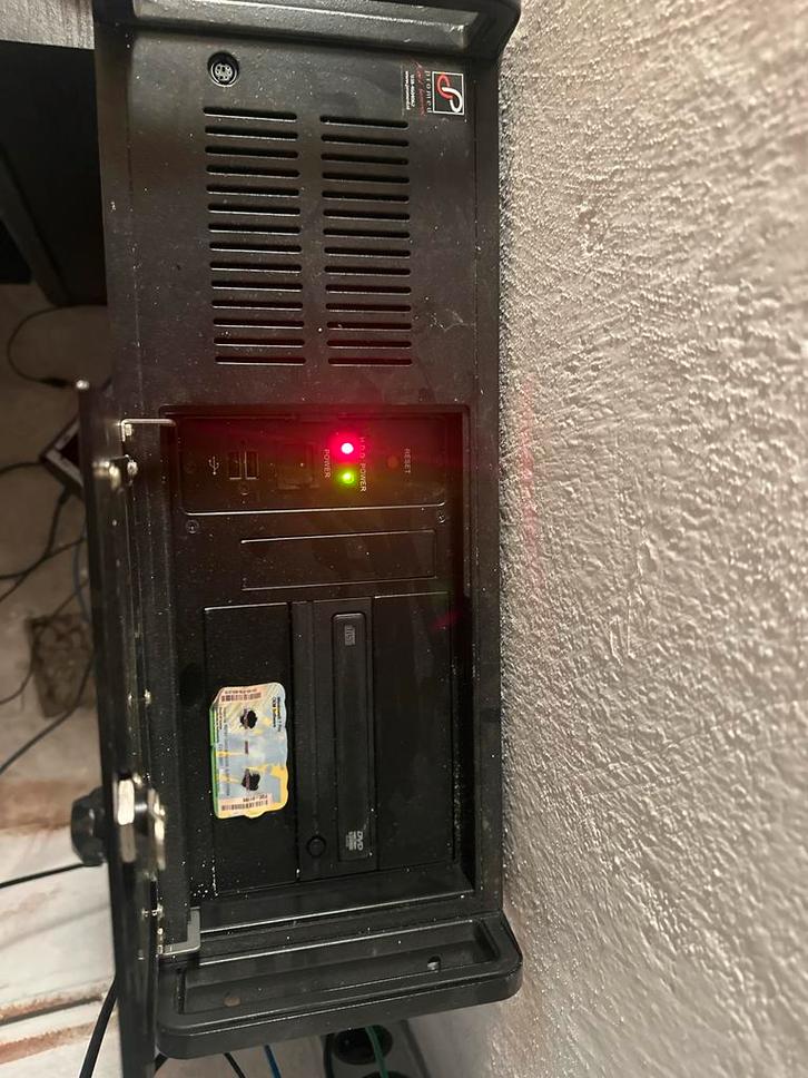 Promed Server - Betrouwbare prestaties!, Computers en Software, Desktop Pc's, Gebruikt, 2 tot 3 Ghz, HDD, Minder dan 4 GB, Ophalen