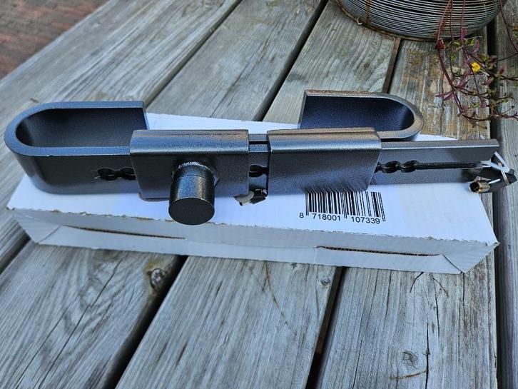 Containerslot gehard Nieuw 2 stuks € 50,00 Opruiming, Auto diversen, Overige Auto diversen, Ophalen of Verzenden