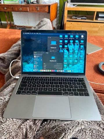 MacBook Air 2019 - Goed Onderhouden! beschikbaar voor biedingen