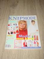 Knipmode nr. 3 / maart 2000, Hobby en Vrije tijd, Kledingpatronen, Gebruikt, Ophalen of Verzenden, Knipmode