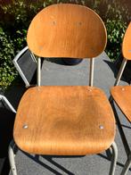 Twee leuke kleuterschoolstoeltjes, Antiek en Kunst, Ophalen of Verzenden