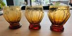 3 retro oranjebruine glaswerk glaasjes oud, Ophalen of Verzenden, Zo goed als nieuw, Borrel- of Shotglas