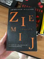 Jennifer Hillier - Zie mij, Jennifer Hillier, Ophalen of Verzenden, Zo goed als nieuw, Nederland