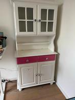 Vintage Kast met Deuren en Roze Accenten, Ophalen