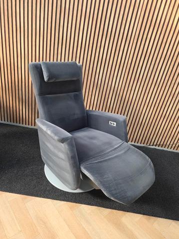 Prominent sta op stoel velour Grijs draai lende topswing beschikbaar voor biedingen