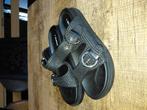 Leuke slippers, Ophalen of Verzenden, Zo goed als nieuw, Zwart, Sneakers of Gympen