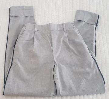 Bershka pantalon grijs maat xs 34 strech broek broeken beschikbaar voor biedingen