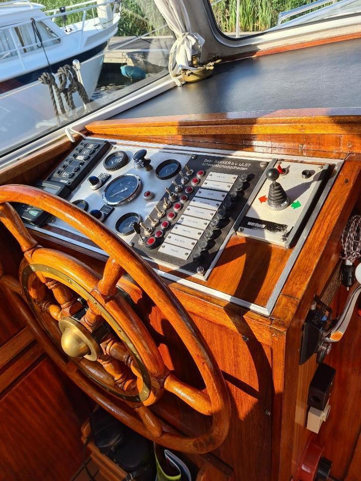 Bergumermeer kotter, Watersport en Boten, Motorboten en Motorjachten, Gebruikt, Staal, 9 tot 12 meter, Diesel, Binnenboordmotor