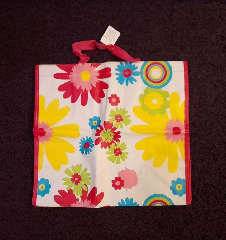 NIEUWE Fleurige TAS. Ook leuk voor naar strand of zwembad, Sieraden, Tassen en Uiterlijk, Tassen | Damestassen, Nieuw, Ophalen of Verzenden