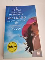 Gestrand - Mariette Middelbeek, Gelezen, Ophalen of Verzenden, Nederland, Mariette Middelbeek